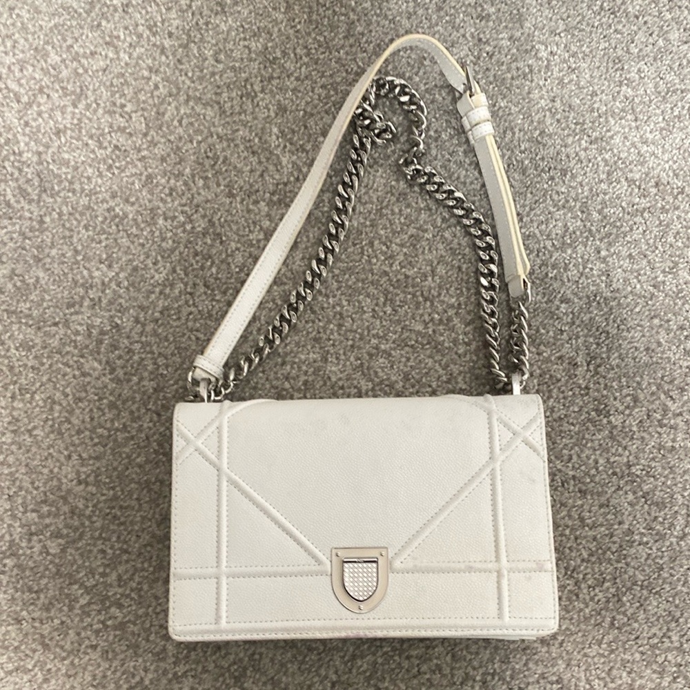 25cm genuine leather white c d  lady Chain Shoulder Bag
